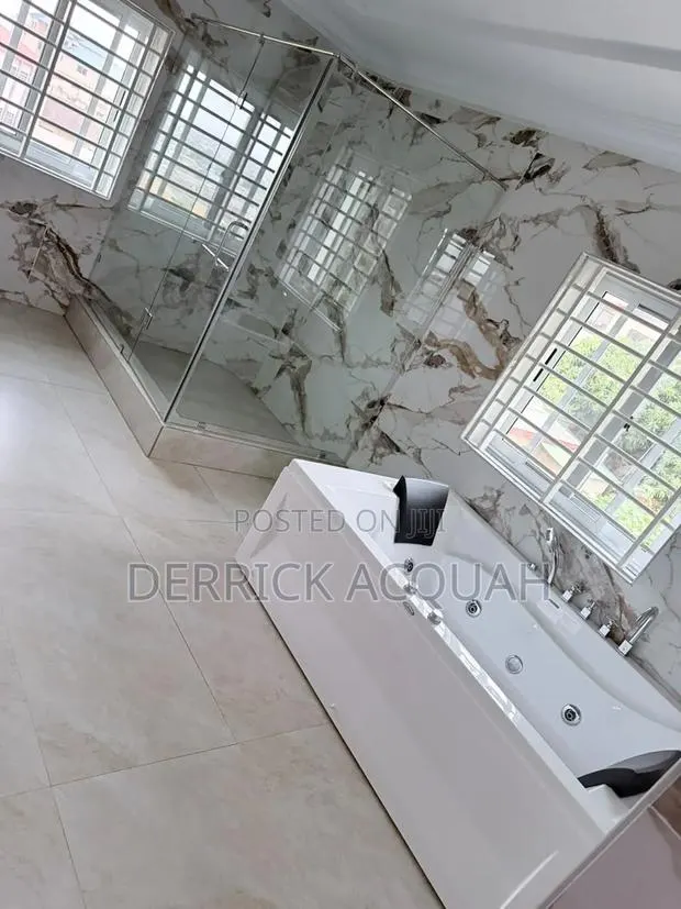 Cleaning Services · Photo 1