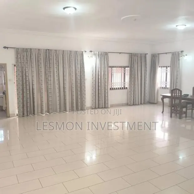4bdrm Bungalow in Lesmon Investment, Regimanuel Gray Estates for rent · Photo 1
