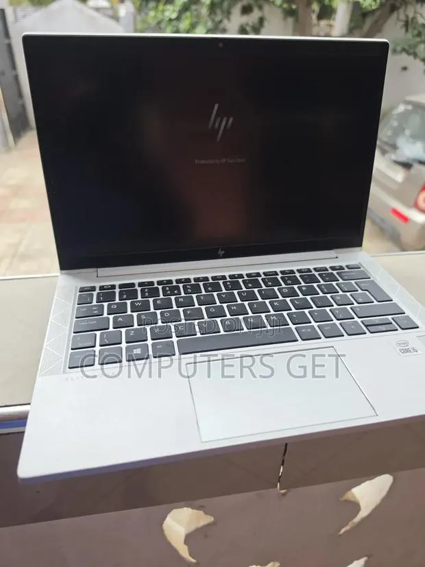 Laptop HP EliteBook 830 G7 8GB Intel Core i5 SSD 256GB · Photo 1