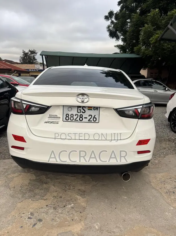 Toyota Yaris 2020 White