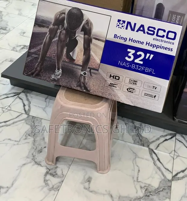 Ultra Sleek Nasco 32 Led Digital Satellite Television · Photo 1