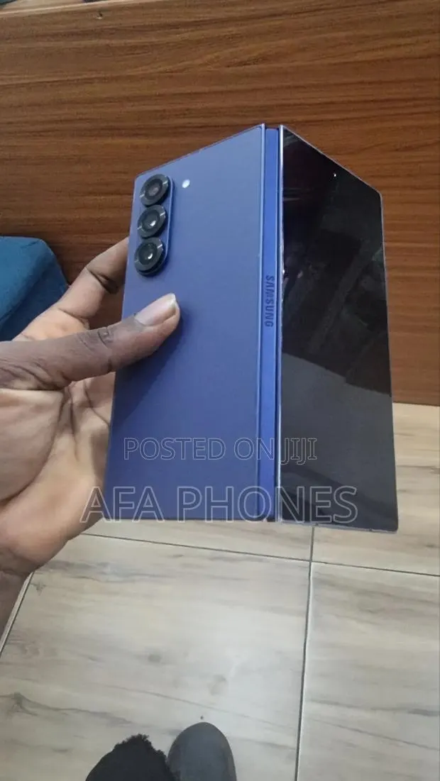 Samsung Galaxy Z Fold6 256 GB Blue · Photo 1
