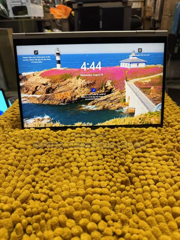 Laptop Lenovo Yoga C740 8GB Intel Core i5 SSD 512GB · Photo 1