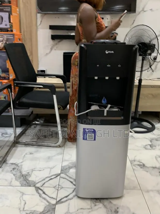 Exclusive Pearl PWD-4006 Water Dispenser · Photo 1