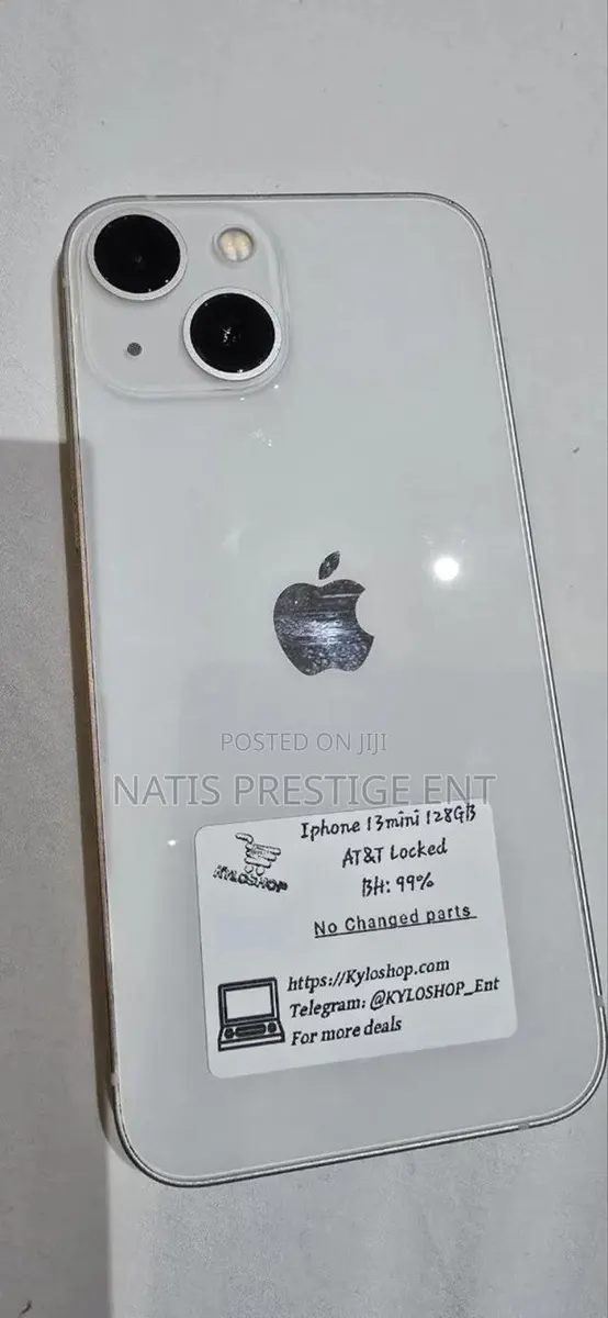 Apple iPhone 13 Mini 128 GB Silver · Photo 1