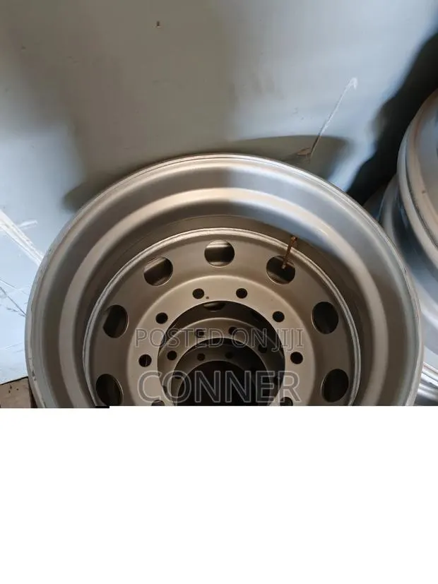 Howo 16 Mm Rim · Photo 1