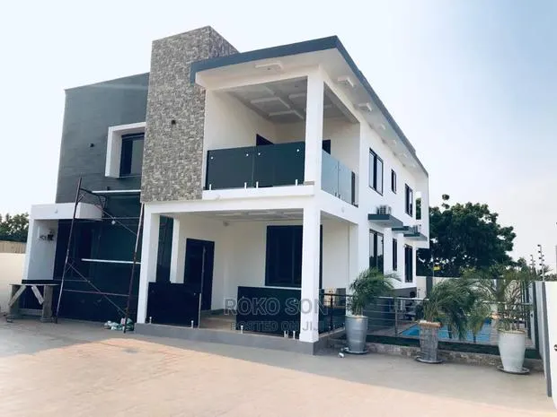4bdrm Duplex in Dr Roko, East Legon for sale · Photo 1