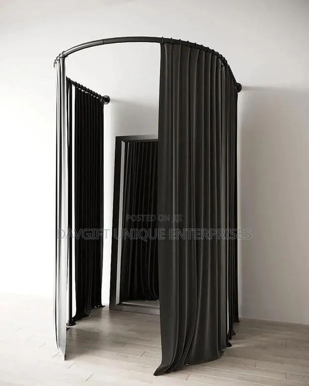Half Bathroom Rod · Photo 1