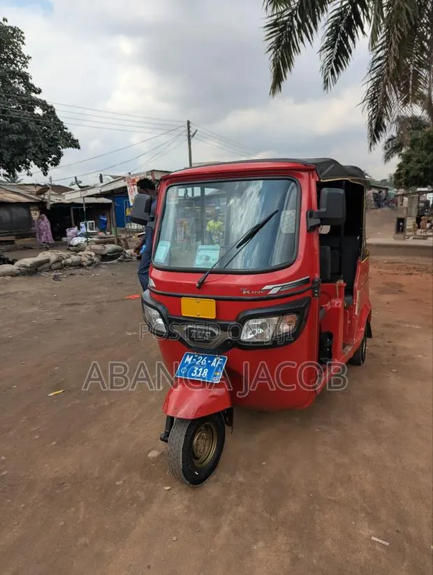 TVS King Deluxe Plus iTouch Start 2026 Red · Photo 1