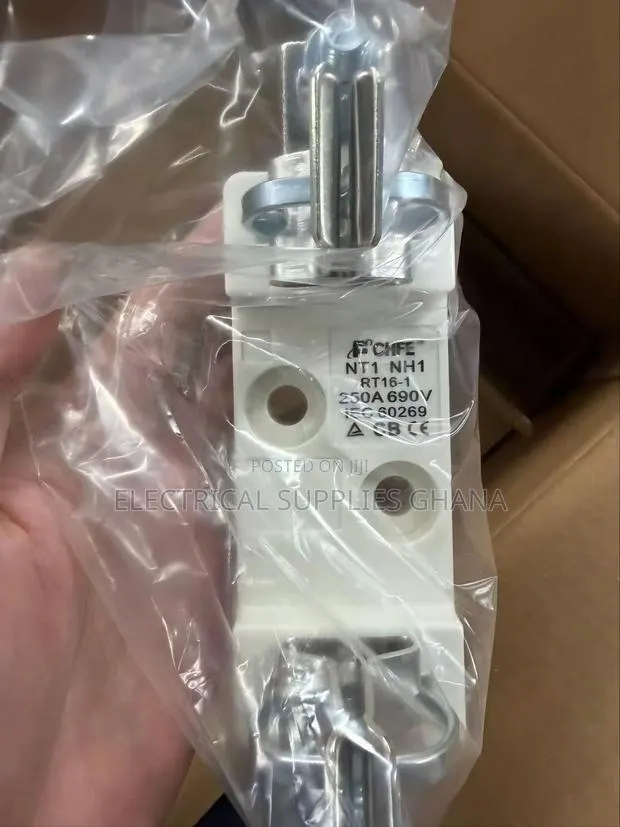 Rt16-1 Nh1 Fuse Switch Disconnector Base 250a 690v · Photo 1