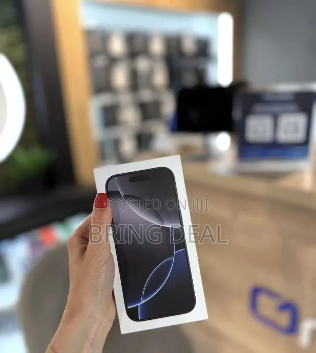Apple iPhone 16 Pro Max 512 GB Black · Photo 1