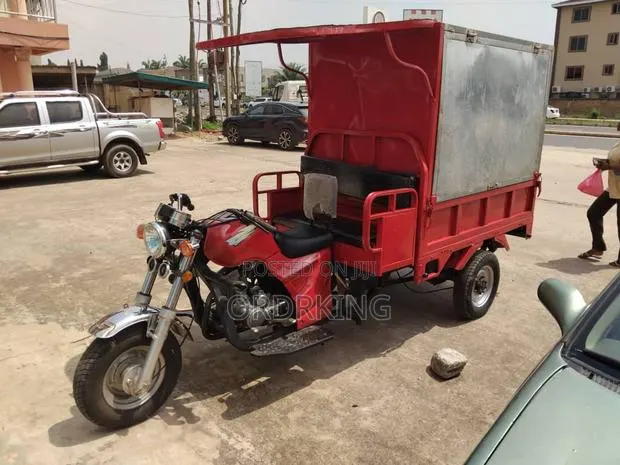 New Tricycle 2024 Red · Photo 1