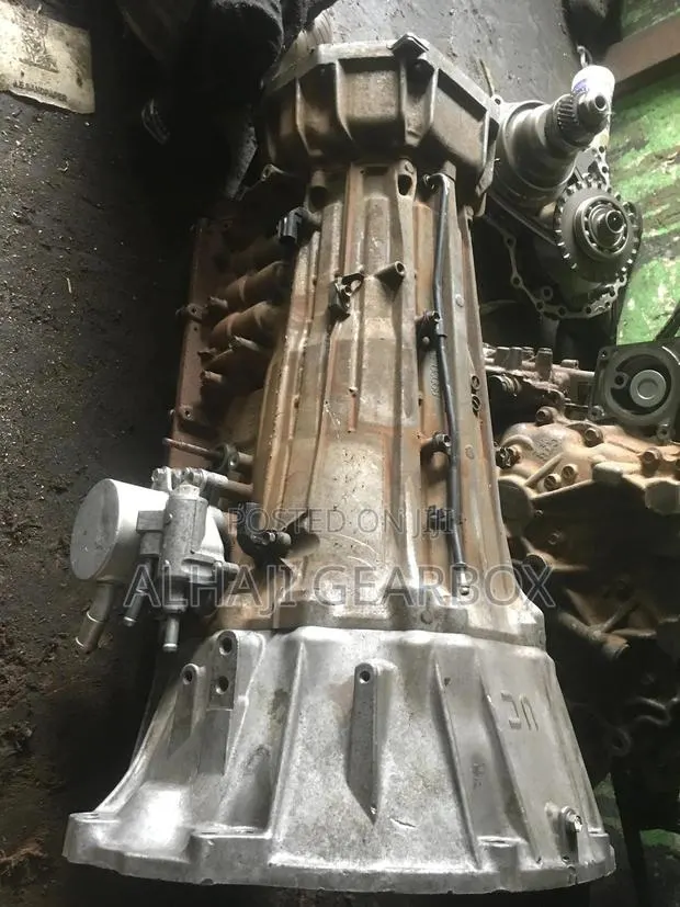 Homeused Automatic Transmission Gearbox Sales and Repairs · Photo 1