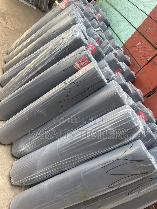 Black Rubber for Flooring (Half Bundle) · Photo 1