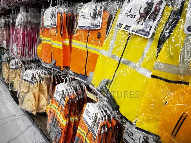Kids Carrier Costume Set · Photo 3