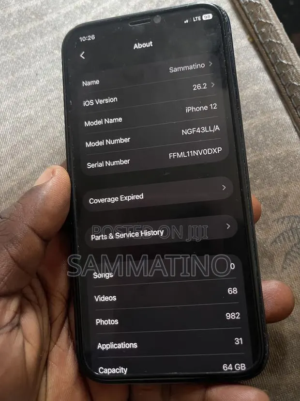 Apple iPhone 12 64 GB · Photo 1