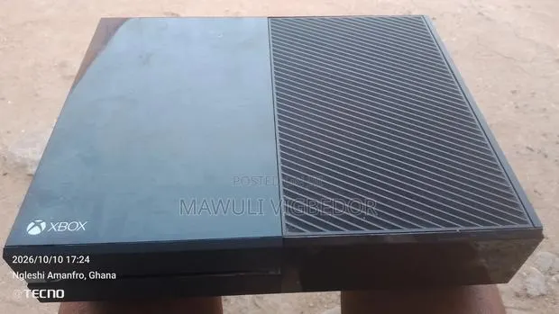 X Box One Console · Photo 1