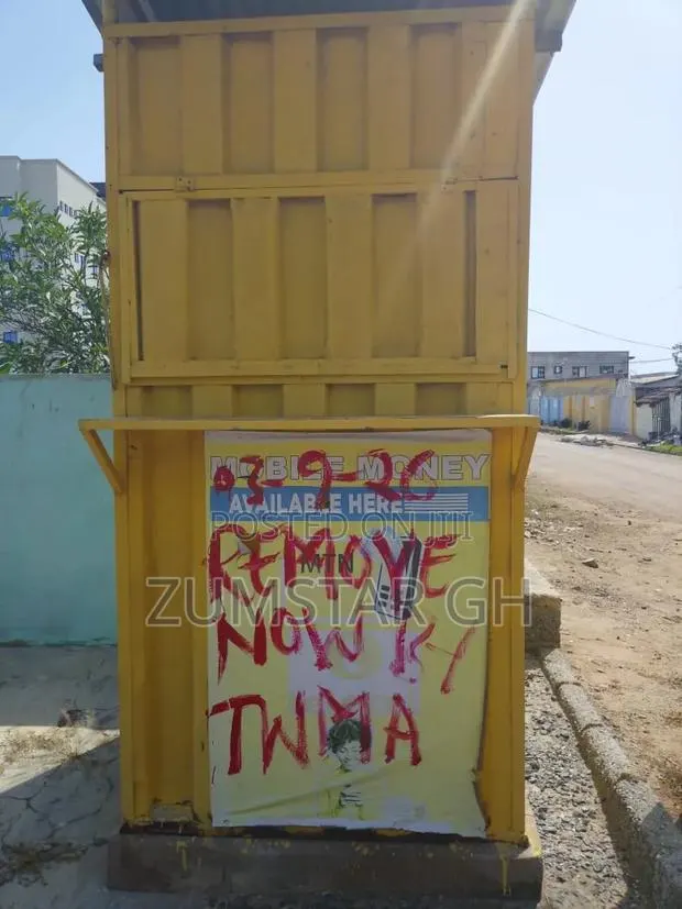 4ft Square Momo Container · Photo 1