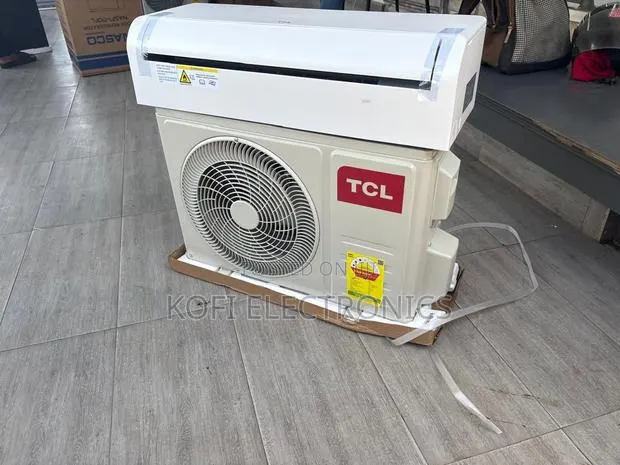 Durable TCL 1.5hp Ac With Strong Airflow System · Photo 1