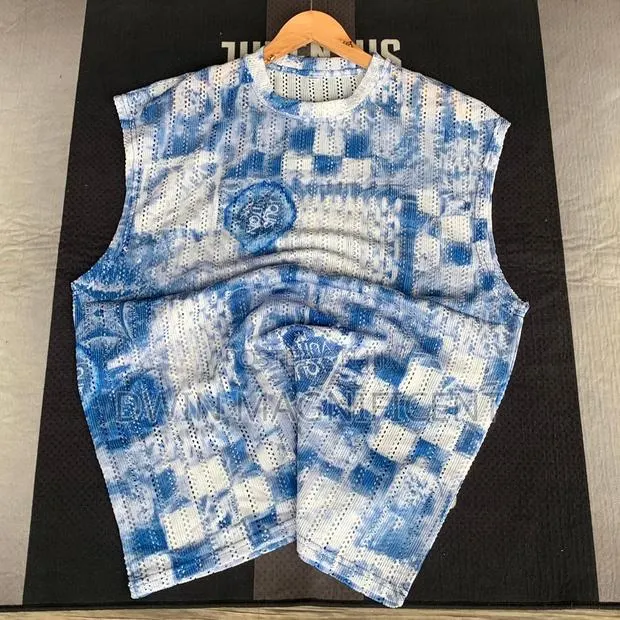 Design Armless Shirts · Photo 1