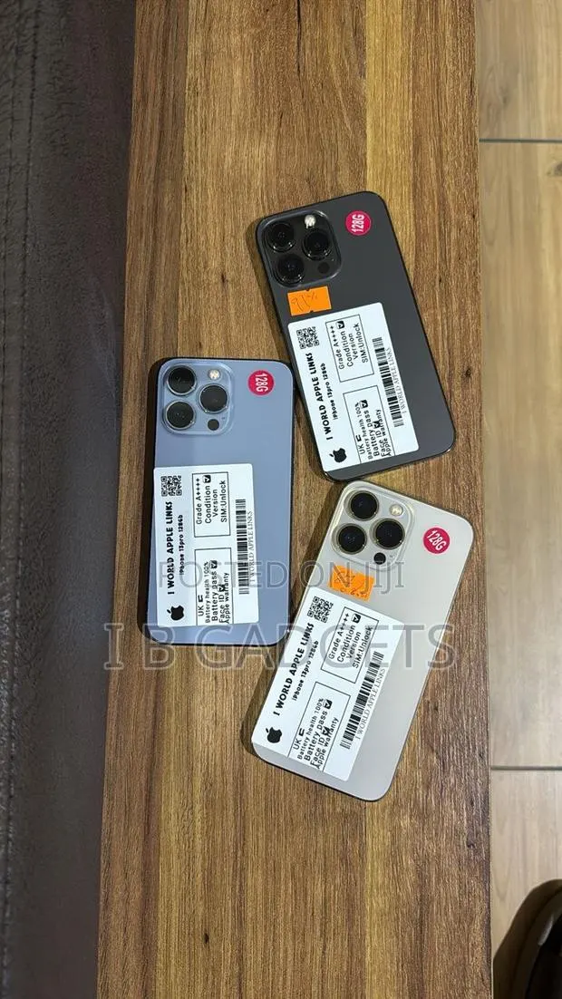Apple iPhone 13 Pro 128 GB White · Photo 1