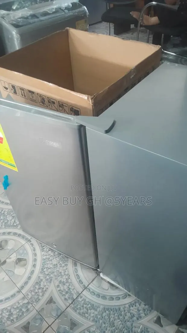Sigma 93l Compact Refrigerator With Stylish Modern Design · Photo 1