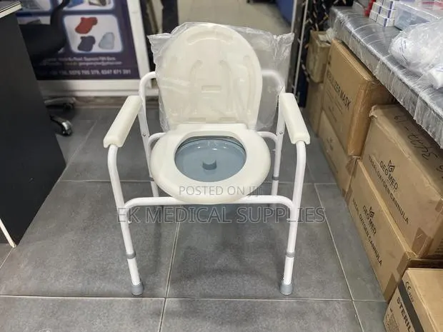 Commode Seat · Photo 1