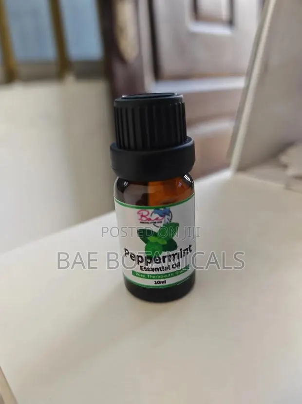 Peppermint Essential Oil · Photo 1