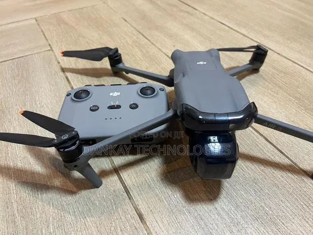 Dji Air 3 Drone With Rc-N2 · Photo 1