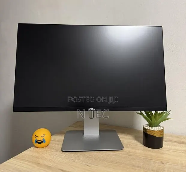 Dell Ultrasharp U2715h 27-Inch Screen Led-Lit Monitor · Photo 1
