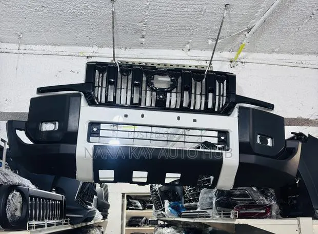 Lancruiser Prado 2024,2025,2026 Complete Bumper · Photo 1