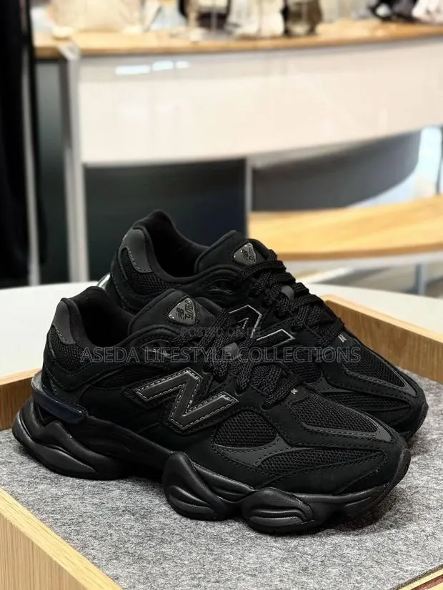 New Balance 9060 · Photo 1