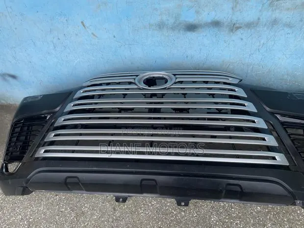 Toyota Lexus LX 600 Front Bumper Complete 2025-2026 · Photo 1