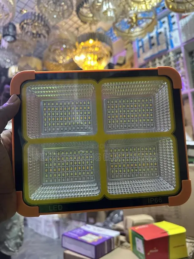Solar Floodlight ( Emergency Rgb Floodlight) · Photo 1