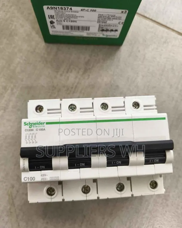 MCB Breaker 100a Pole 4 Circuit Breaker Distribution Board Electrical · Photo 1