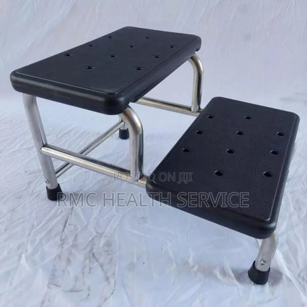 Medical Stepping Stool · Photo 1