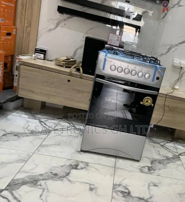 Neatly Sealed Volcano 50x50cm 4 Burner Automatic Gas Stove · Photo 1