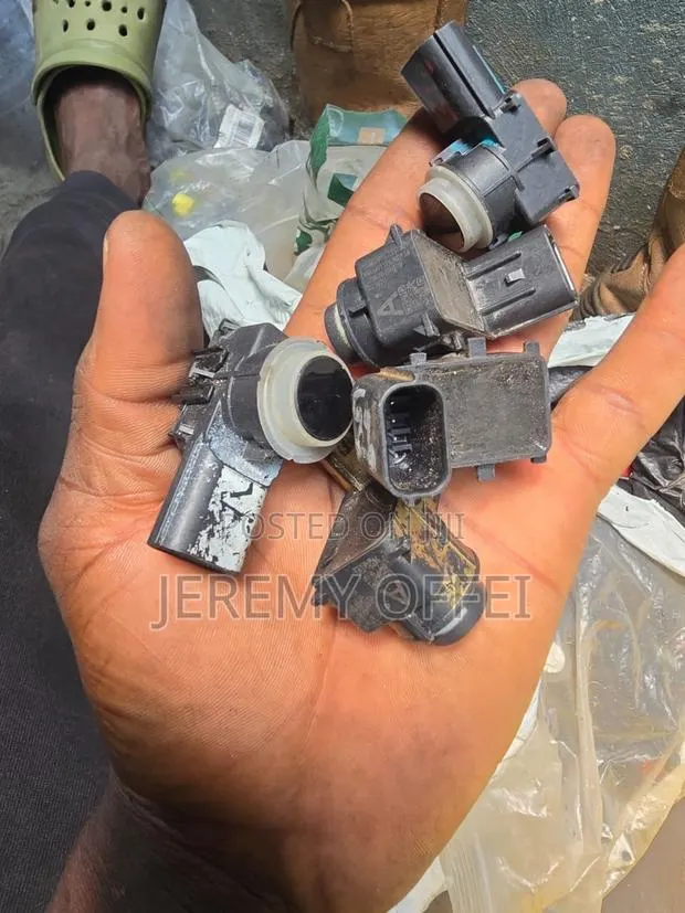 Honda Pilot 2023 Parking Sensor – Home Used · Photo 1