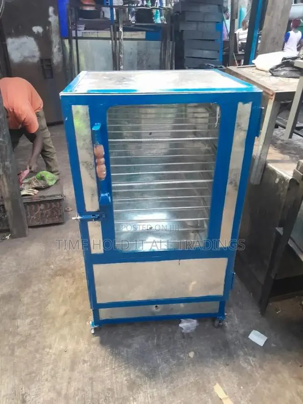 Gas Oven for Baking and Grilling Meat Fish and More · Photo 1