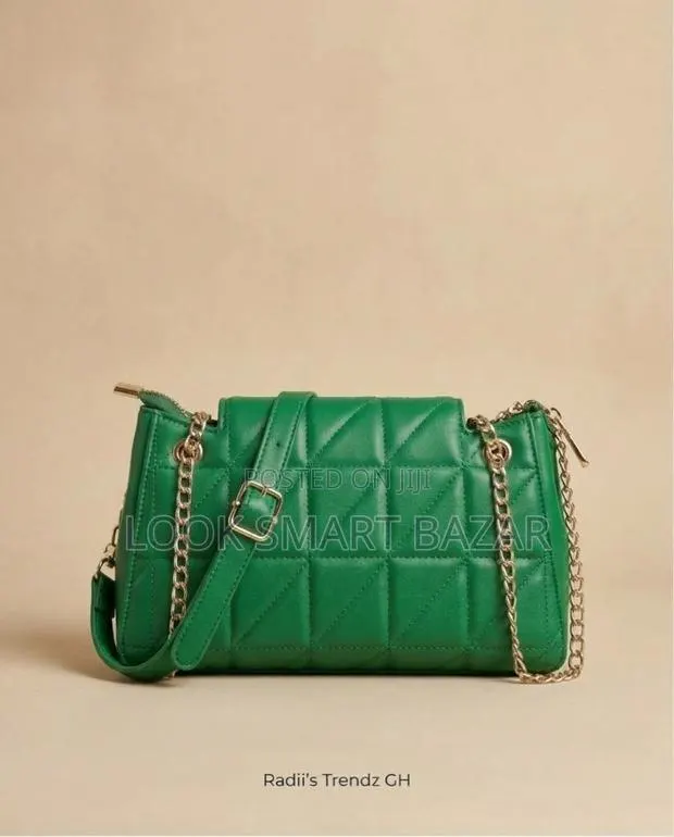 Affordable Fashion Bag for Women · Photo 1
