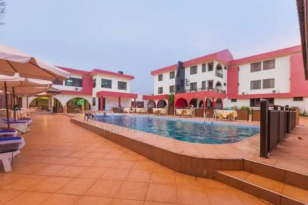 Hotel for Sale – Tema Community 5 · Photo 1