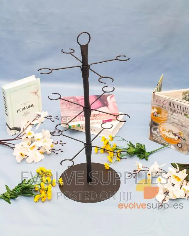 Cocktail Tree Display Stand · Photo 1