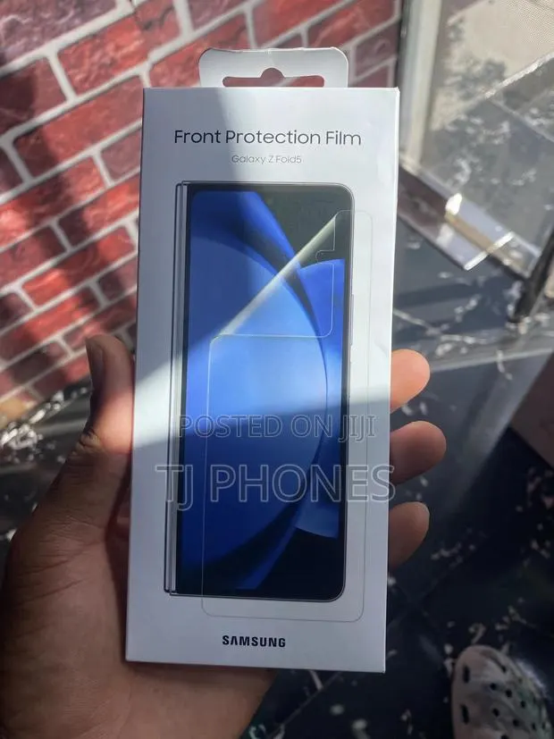 Front Protection Film Galaxy Z Fold 5 · Photo 1