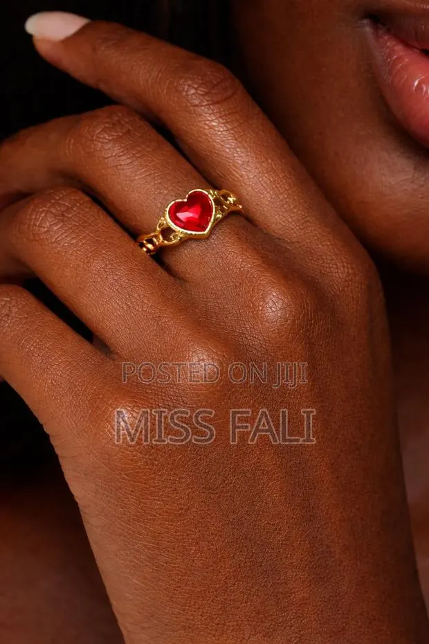 Love Flame and Crystal Promise Ring. Size 6 · Photo 1