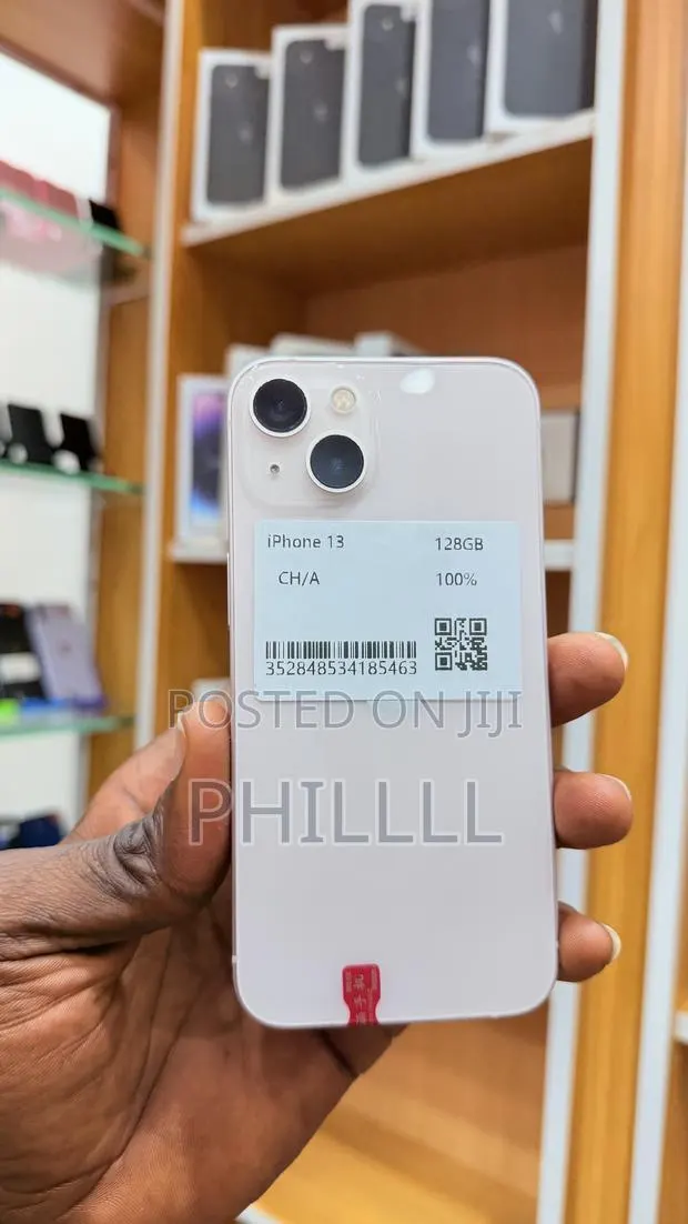 Apple iPhone 13 128 GB Pink · Photo 1