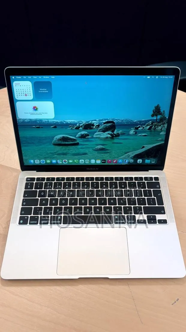 Laptop Apple MacBook Air 8GB Apple M1 SSD 256GB · Photo 1