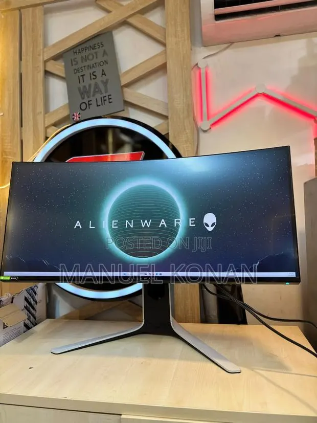 Gaming Laptop · Photo 1