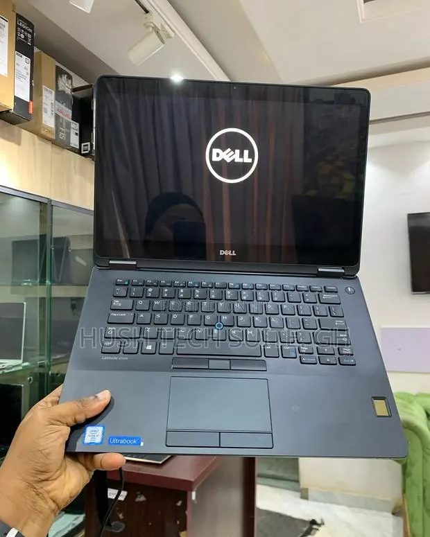 Laptop Dell Latitude E7470 8GB Intel Core i7 SSD 256GB · Photo 1