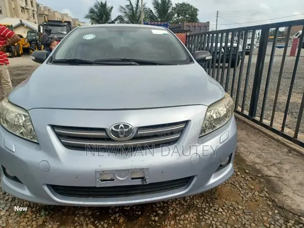Toyota Corolla 2013 Blue · Photo 1