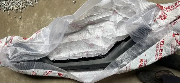 Honda CRV Top/Upper Bumper 2017,2018,2019 · Photo 1
